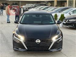 نيسان ألتيما